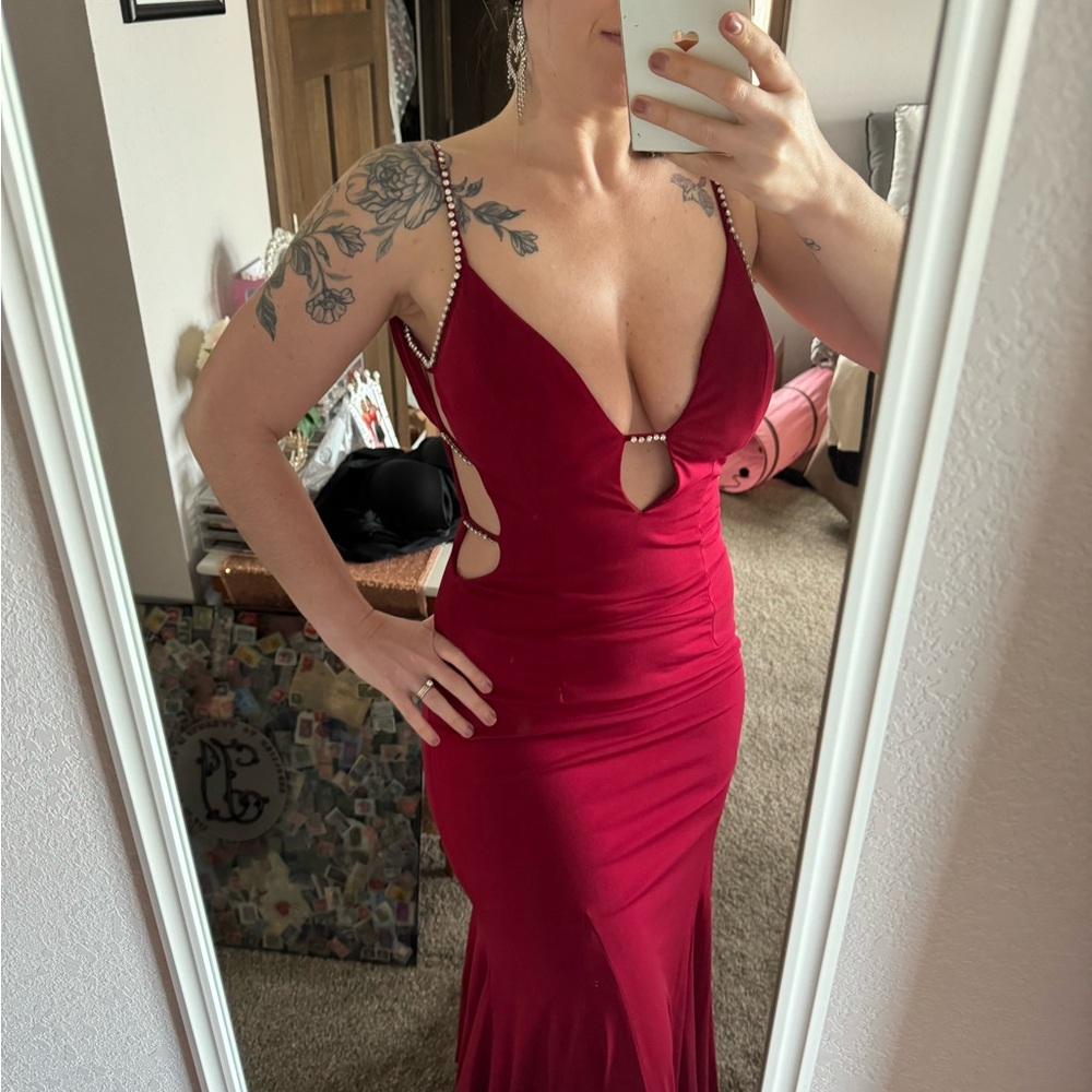 Jovani Mermaid Dress Size 6 Red